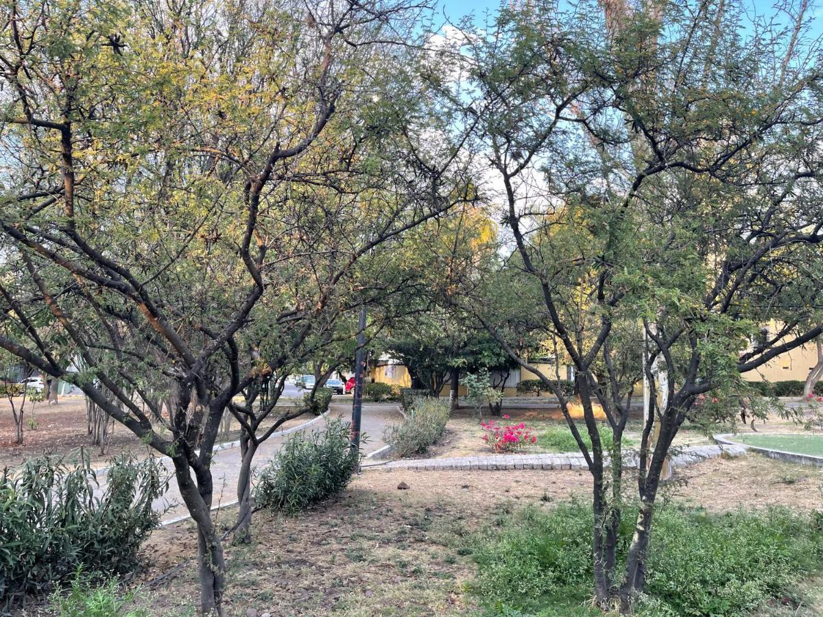Comoda Habitacion A 10 Min Del Centro Historico De Querétaro Εξωτερικό φωτογραφία